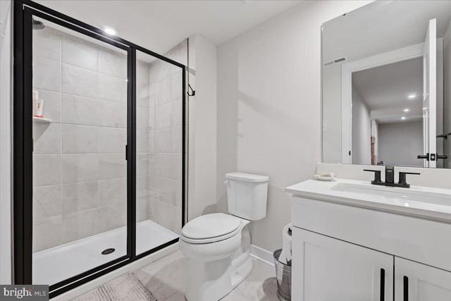 8150 PARKER PL, Fogelsville, PA 18051