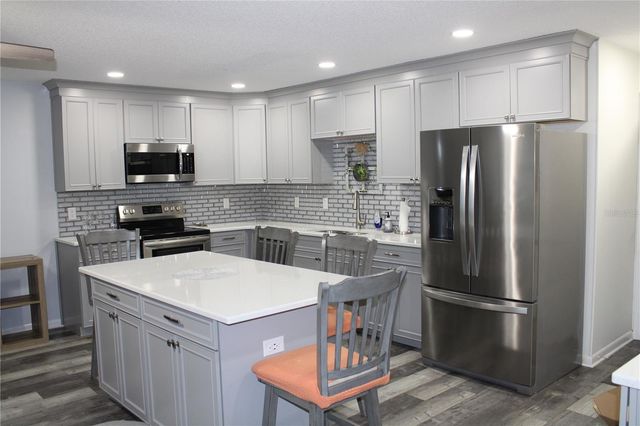 9587 SW 84TH TERRACE B, Ocala, FL 34481