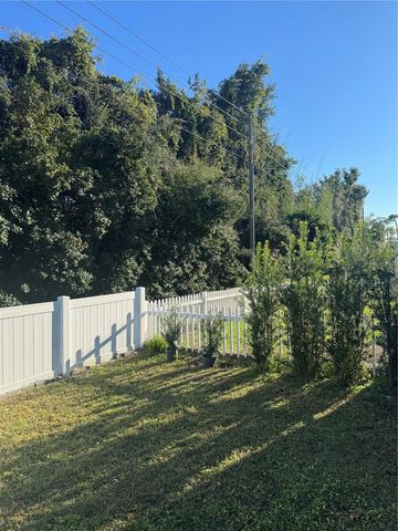 9587 SW 84TH TERRACE B, Ocala, FL 34481