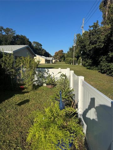 9587 SW 84TH TERRACE B, Ocala, FL 34481
