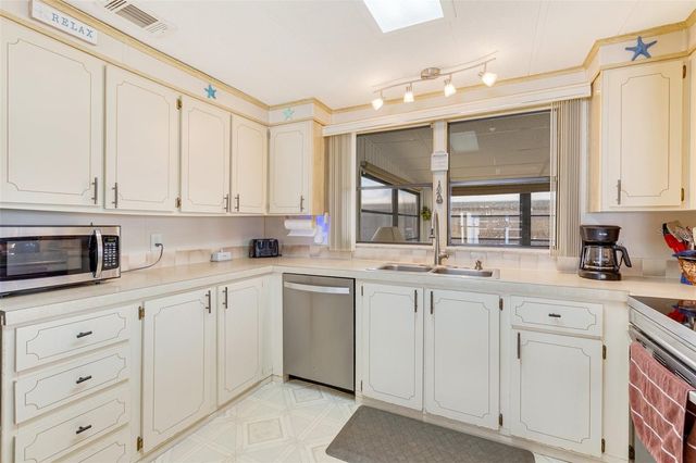 622 LA SALA, North Port, FL 34287