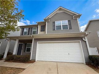 177 Hill Crest Circle, Hiram, GA 30141