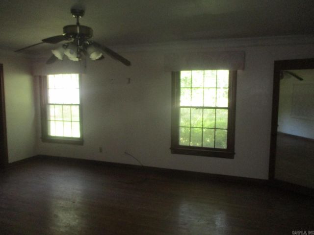 13 Wolfe Drive, Mcgehee, AR 71654