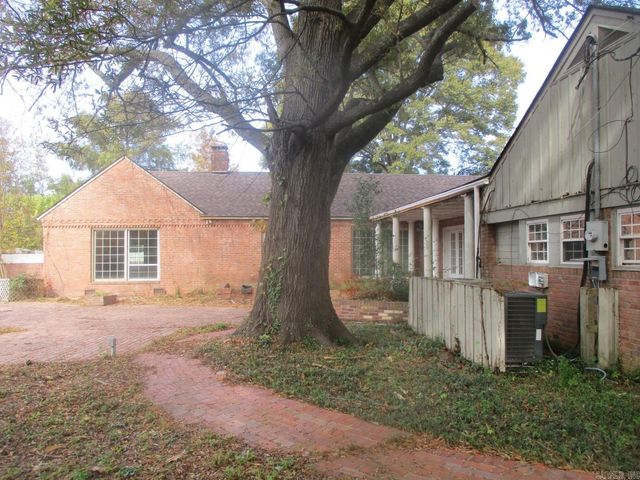 13 Wolfe Drive, Mcgehee, AR 71654