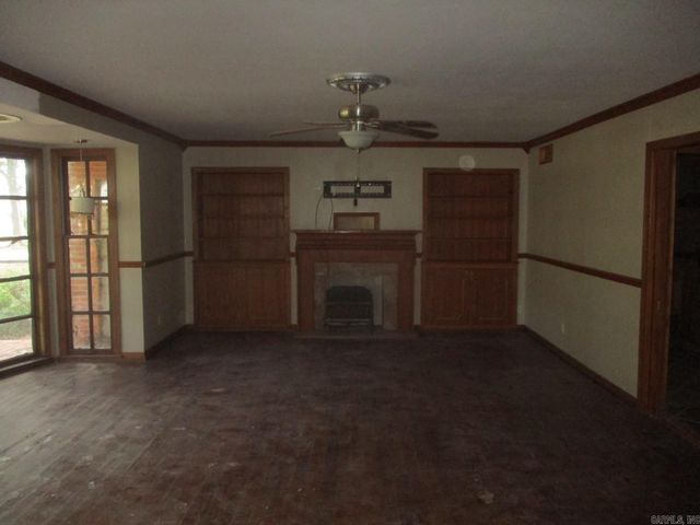 13 Wolfe Drive, Mcgehee, AR 71654