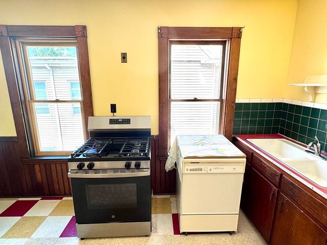 104 Hancock -, Somerville, MA 02144
