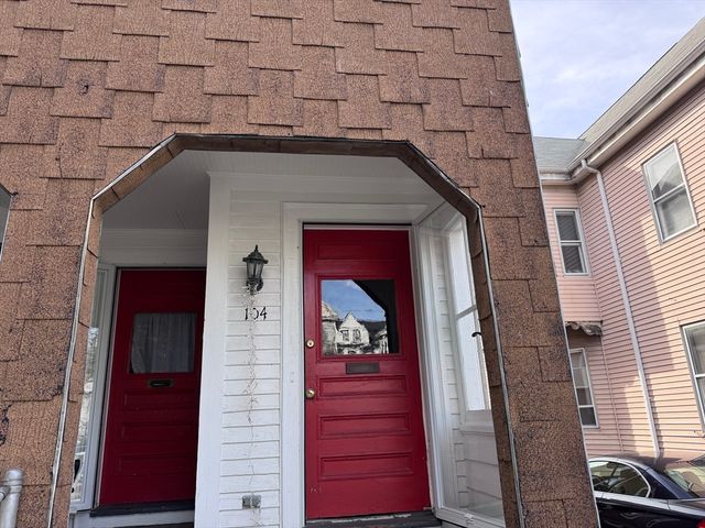 104 Hancock -, Somerville, MA 02144
