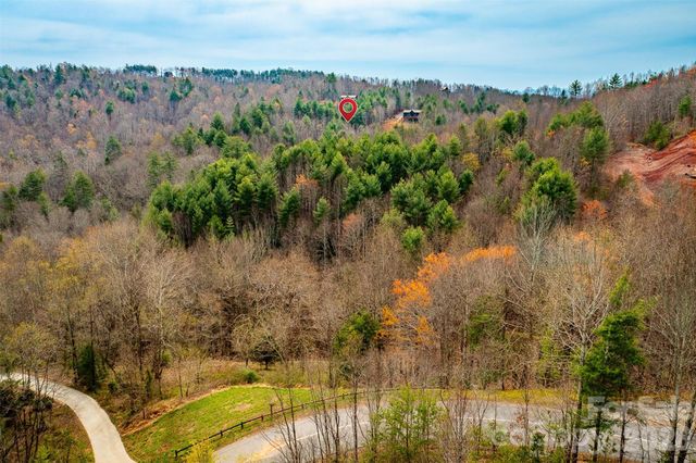 140 Johns Ridge Parkway 140, Lenoir, NC 28645