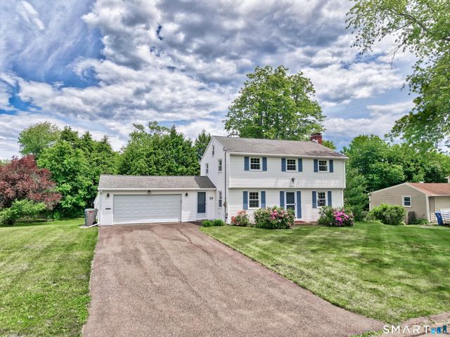 32 Loveland Lane, Bristol, CT 06010