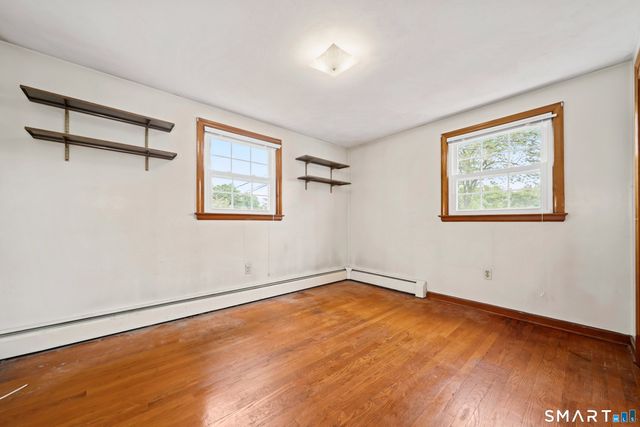 32 Loveland Lane, Bristol, CT 06010