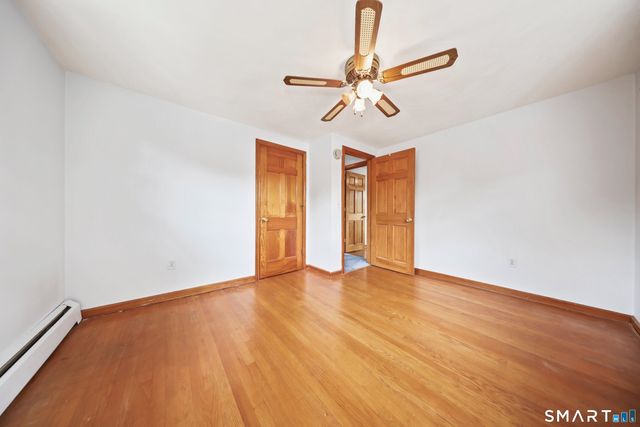 32 Loveland Lane, Bristol, CT 06010