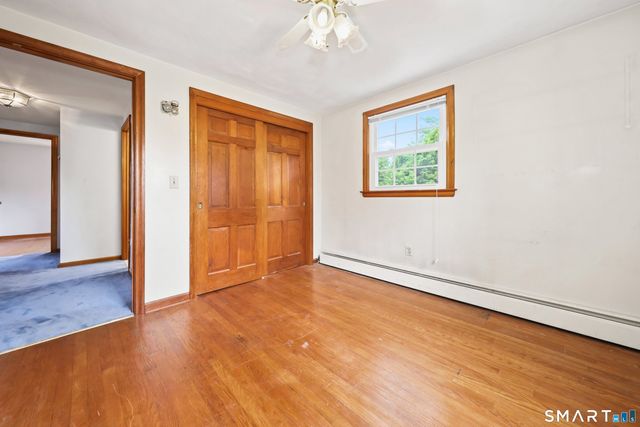 32 Loveland Lane, Bristol, CT 06010