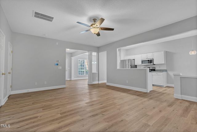 142 Brentfield Loop, Morrisville, NC 27560