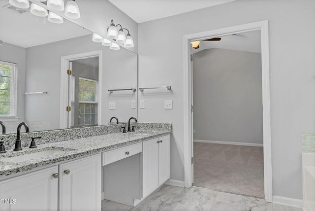 142 Brentfield Loop, Morrisville, NC 27560