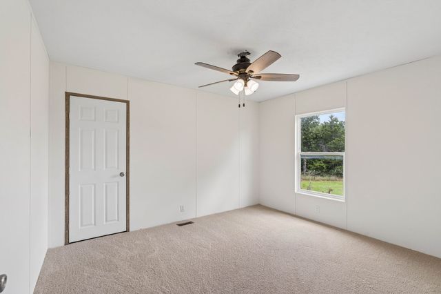 139 Cedar Drive, Azle, TX 76020