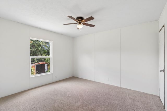 139 Cedar Drive, Azle, TX 76020