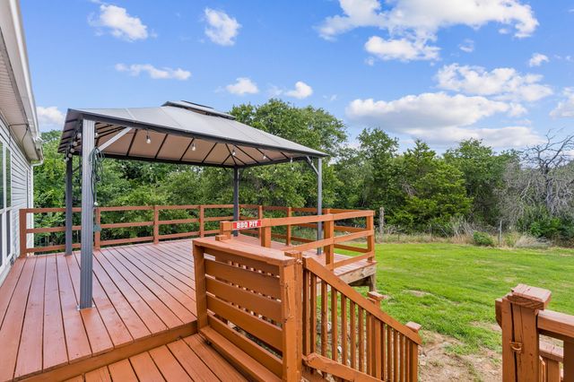 139 Cedar Drive, Azle, TX 76020