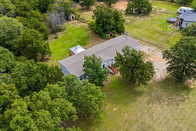 139 Cedar Drive, Azle, TX 76020