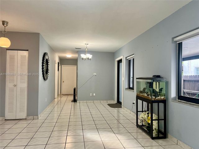 3297 - 3299 SW 26th St, Miami, FL 33133