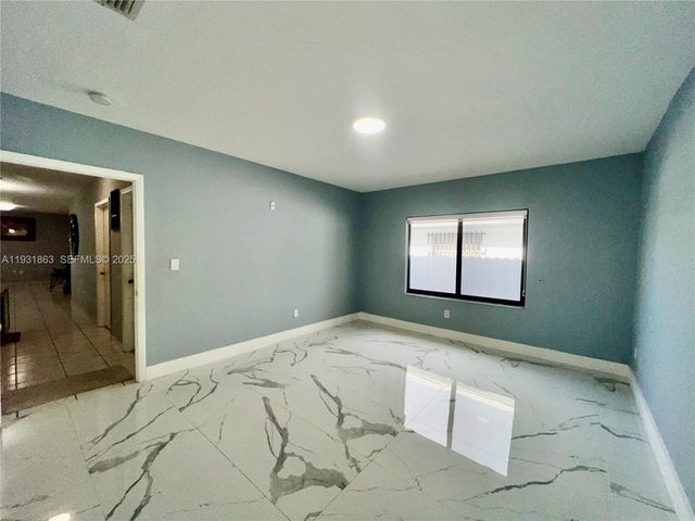 3297 - 3299 SW 26th St, Miami, FL 33133