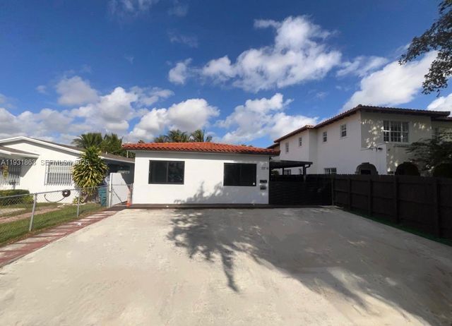 3297 - 3299 SW 26th St, Miami, FL 33133