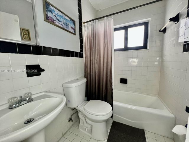 3297 - 3299 SW 26th St, Miami, FL 33133