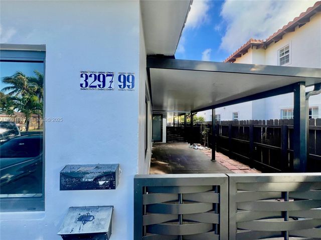 3297 - 3299 SW 26th St, Miami, FL 33133