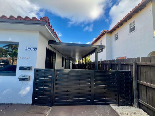 3297 - 3299 SW 26th St, Miami, FL 33133