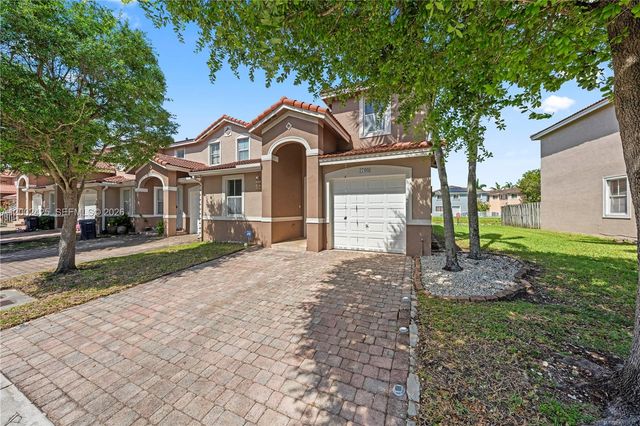 27460 SW 138th Path 27460, Homestead, FL 33032