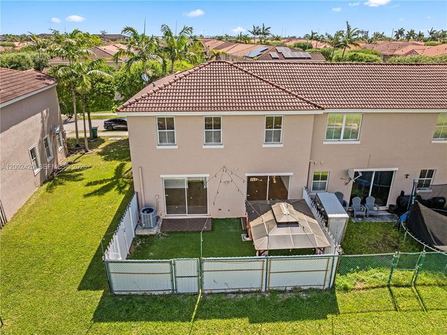 27460 SW 138th Path 27460, Homestead, FL 33032