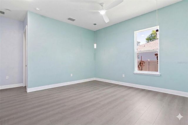 493 NOWELL LOOP, Deland, FL 32724