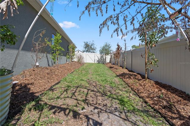 493 NOWELL LOOP, Deland, FL 32724