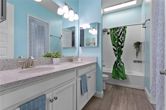 493 NOWELL LOOP, Deland, FL 32724