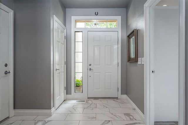 701 Inverary Drive, Edmond, OK 73025