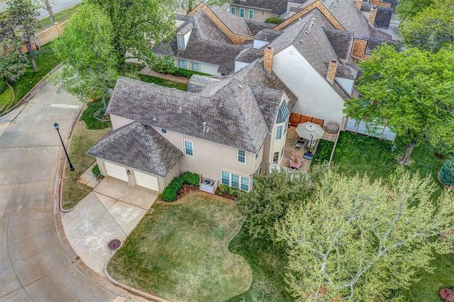 701 Inverary Drive, Edmond, OK 73025