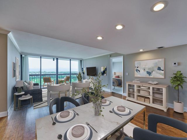 2425 Presidential Way 1405, West Palm Beach, FL 33401