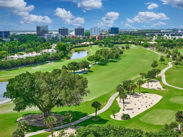 2425 Presidential Way 1405, West Palm Beach, FL 33401