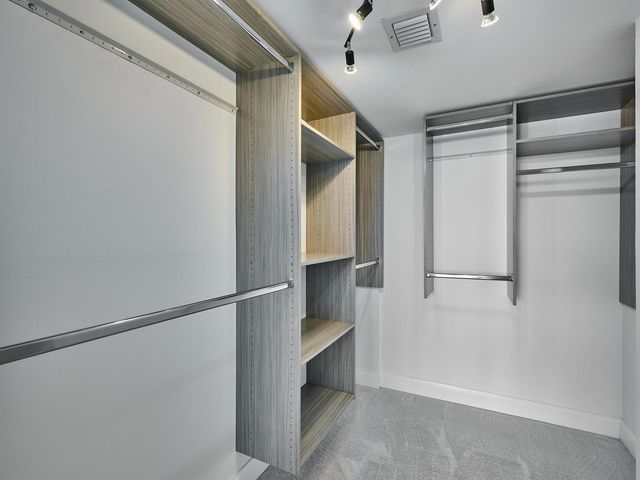 2425 Presidential Way 1405, West Palm Beach, FL 33401