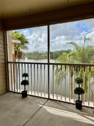 1939 SUMMER CLUB APT DRIVE 315, Oviedo, FL 32765