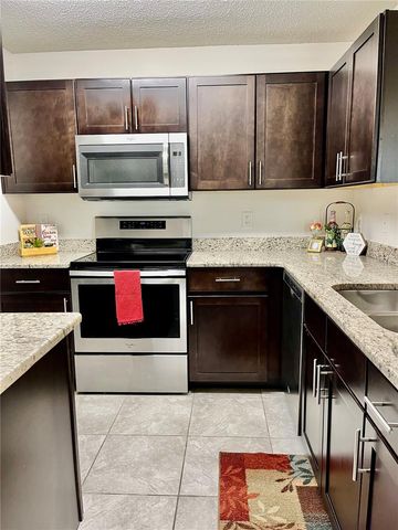 1939 SUMMER CLUB APT DRIVE 315, Oviedo, FL 32765