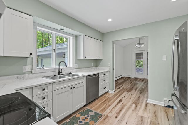 9348 Center Lane, Canadian Lakes, MI 49346