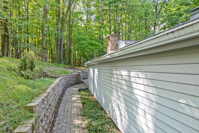 9348 Center Lane, Canadian Lakes, MI 49346