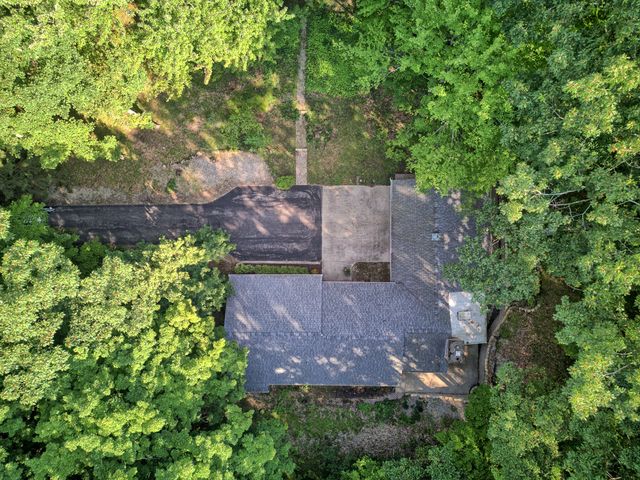 9348 Center Lane, Canadian Lakes, MI 49346