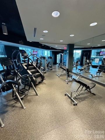 210 N Church Street 1211, Charlotte, NC 28202