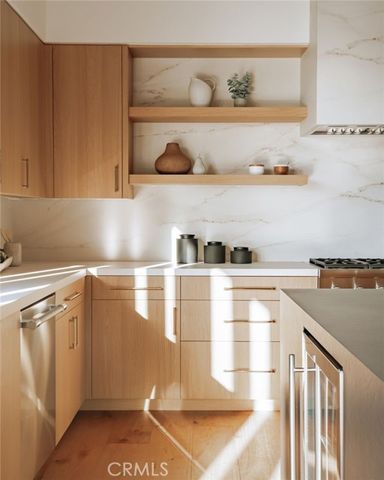 427 Santa Ana Av, Newport Beach, CA 92663