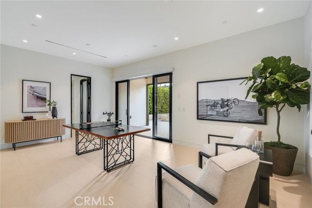 427 Santa Ana Av, Newport Beach, CA 92663