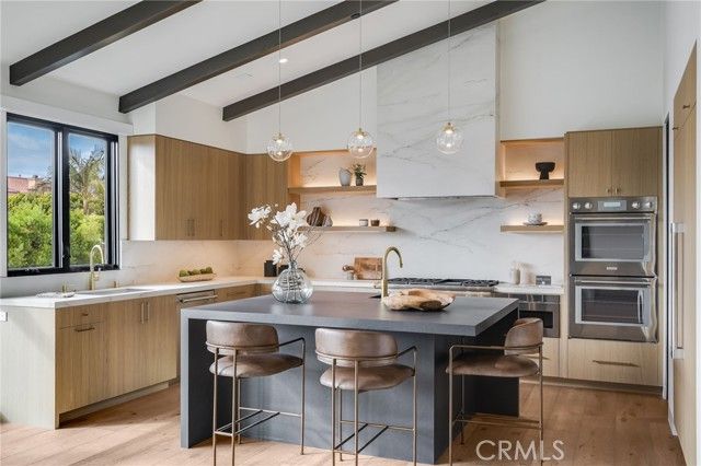 427 Santa Ana Av, Newport Beach, CA 92663