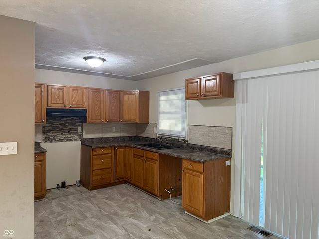 3829 Alsace Place, Indianapolis, IN 46226
