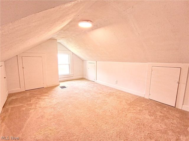 664 Tenney Avenue, Campbell, OH 44405