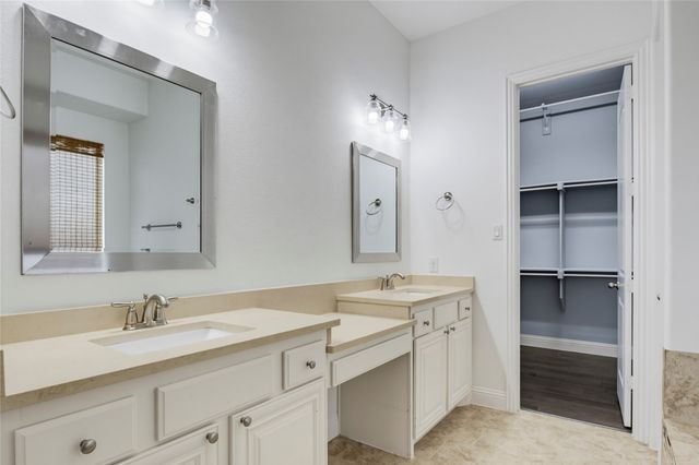 8272 Haltered Horse Lane, Frisco, TX 75036